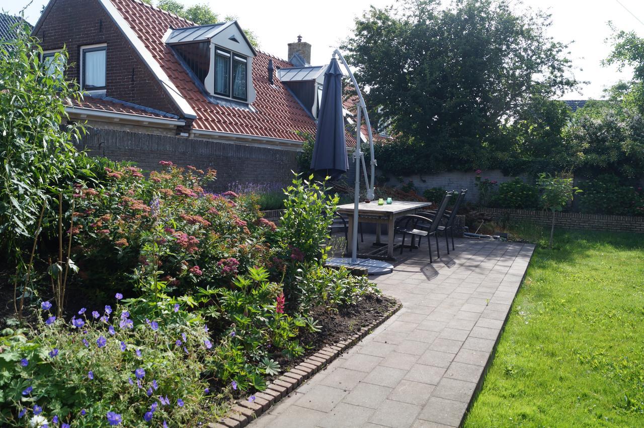 Mid83 Bed & Breakfast Woudsend Bagian luar foto